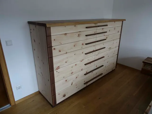 Georg Jarusch Tischlerei - Komoden